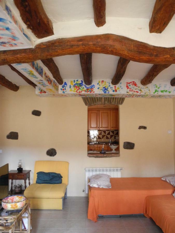 Apartment Cal Viola Torroja Exterior photo